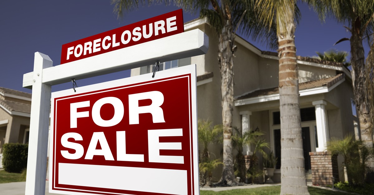 what-should-i-know-buying-foreclosure.jpg